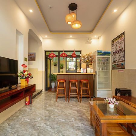 Quyen'S House Homestay 会安 外观 照片
